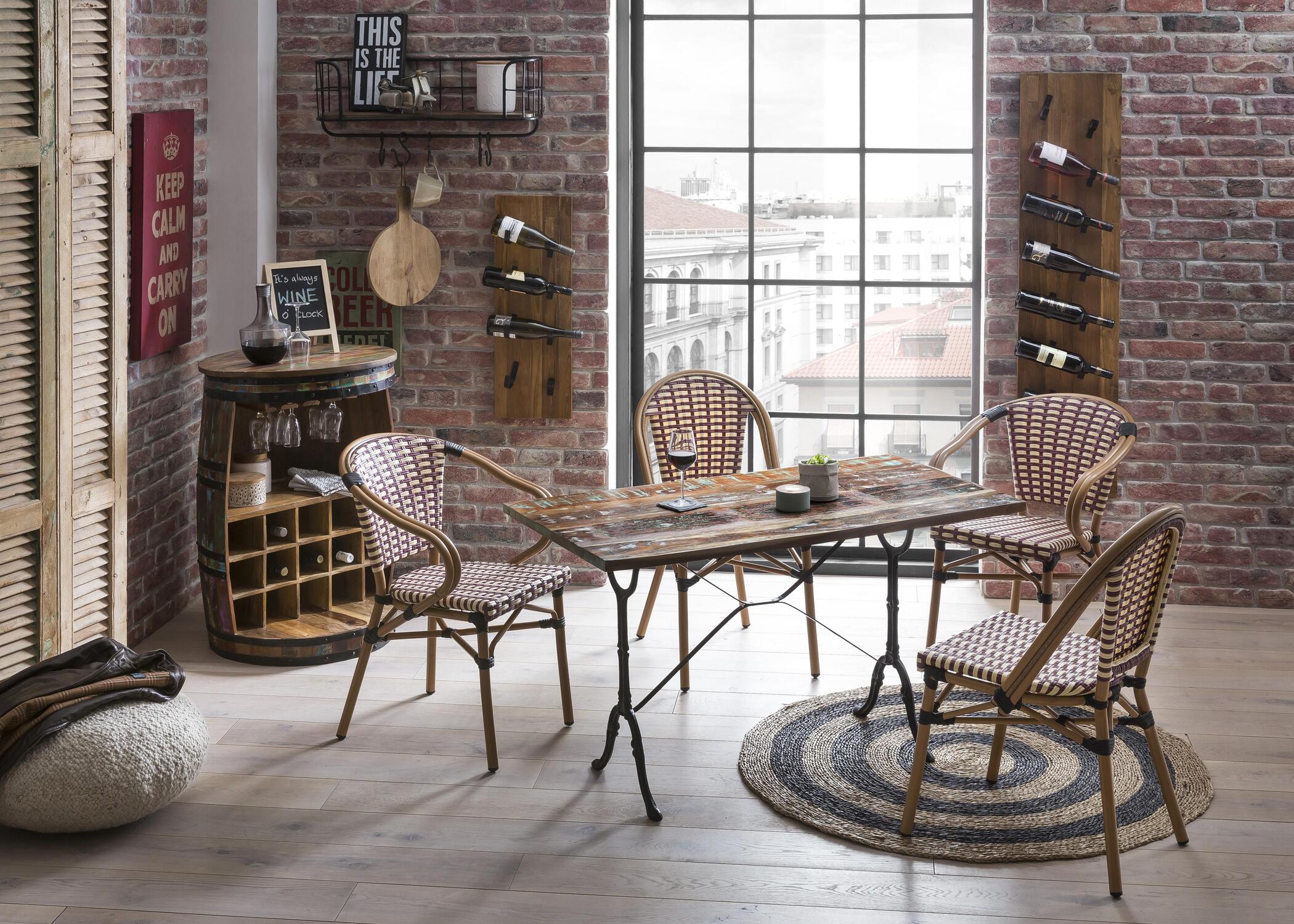 TPFLiving Tisch 120x65 cm Platte Altholz, Gestell Gusseisen Platte bunt lackiert, Gestell schwarz TPFLiving Tisch 120x65 cm Platte Altholz, Gestell Gusseisen Platte bunt lackiert, Gestell schwarz