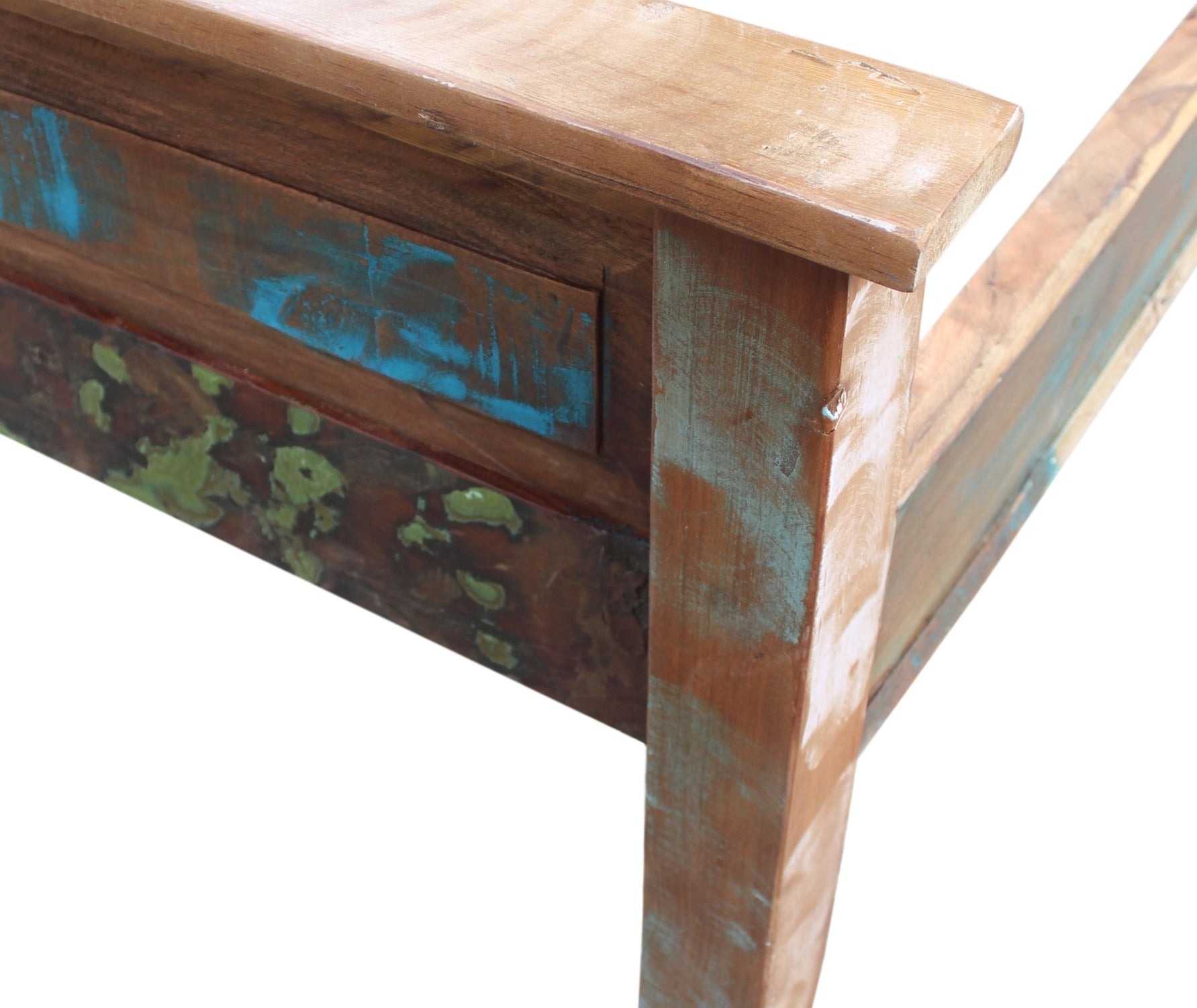 TPFLiving Bett Fairbanks Altholz mit starken Gebrauchsspuren, lackiert bunt TPFLiving Bett Fairbanks Altholz mit starken Gebrauchsspuren, lackiert bunt