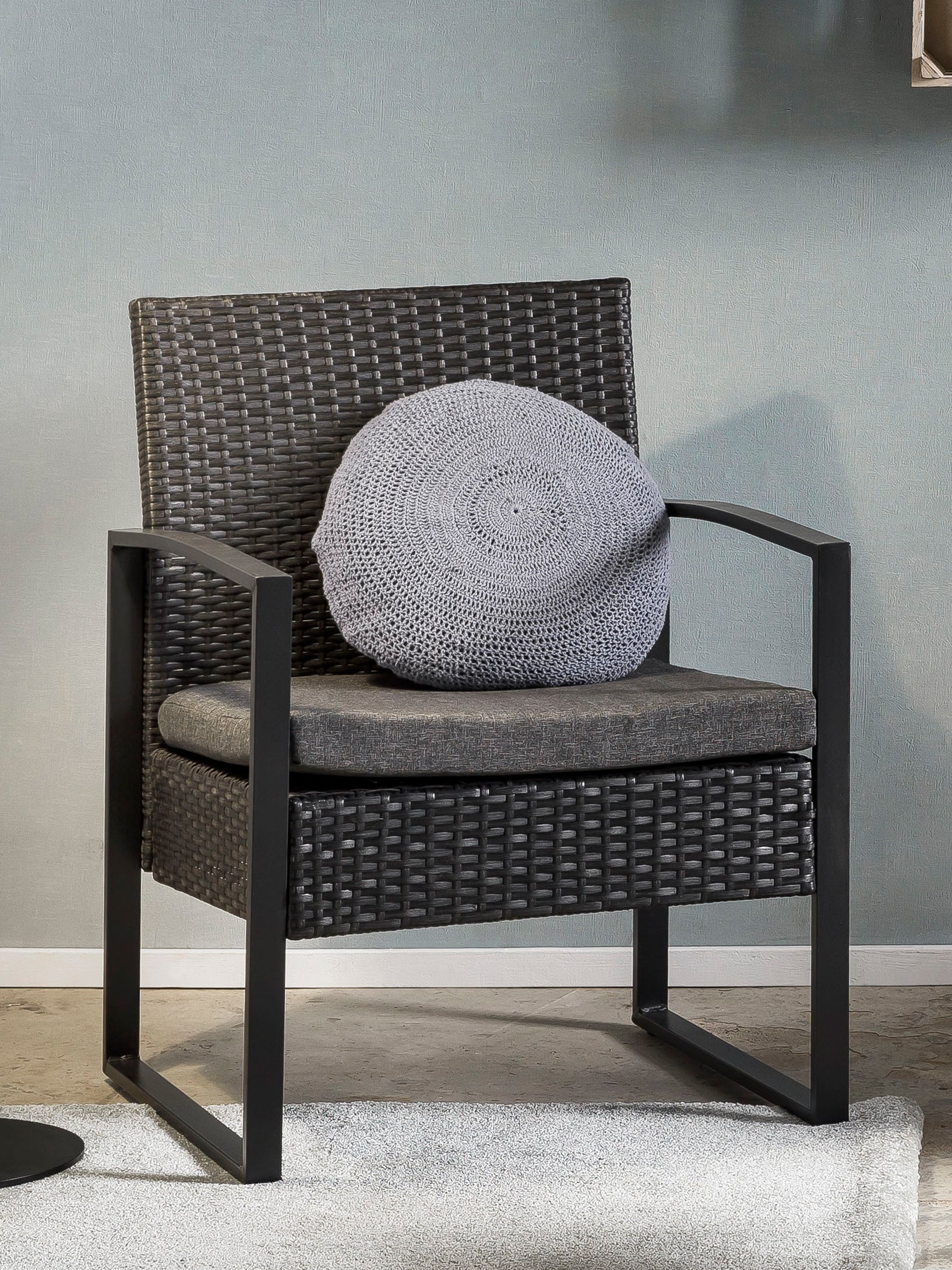 TPFGarden Sitzgruppe ARTANO 2 Stühle, 2 Sitzkissen, 1 Beistelltisch TPFGarden Sitzgruppe ARTANO 2 Stühle, 2 Sitzkissen, 1 Beistelltisch