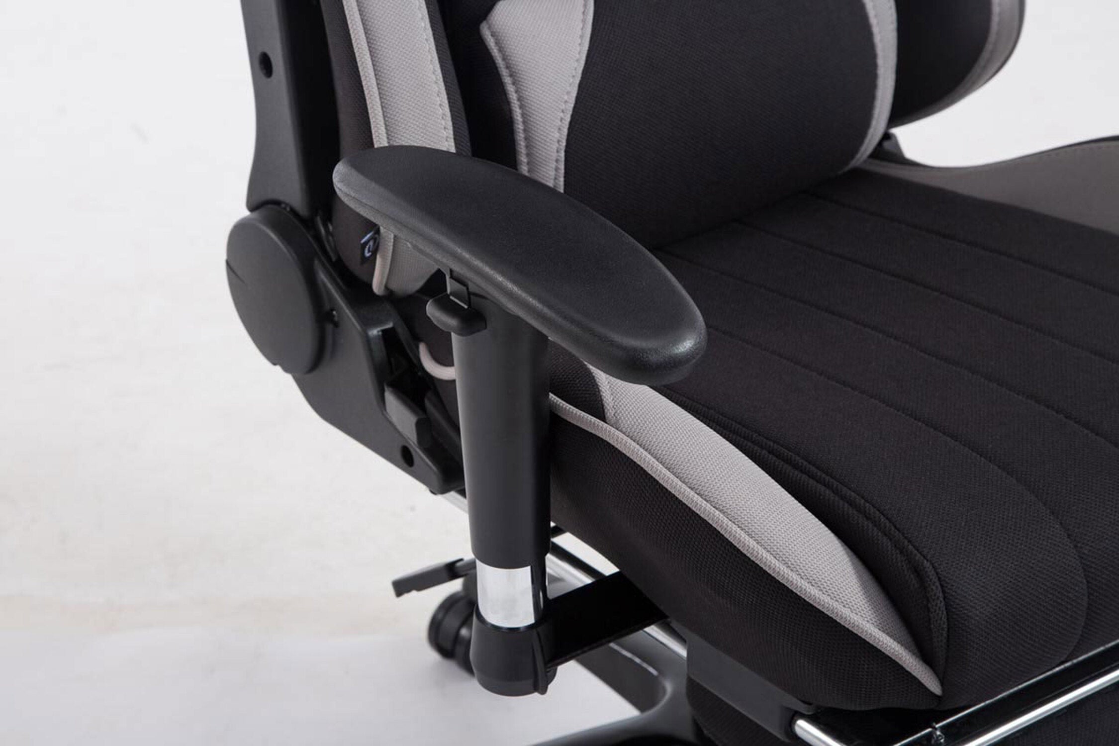 TPFLiving Racing Bürostuhl Shiva Stoff mit Fußablage TPFLiving Racing Bürostuhl Shiva Stoff mit Fußablage