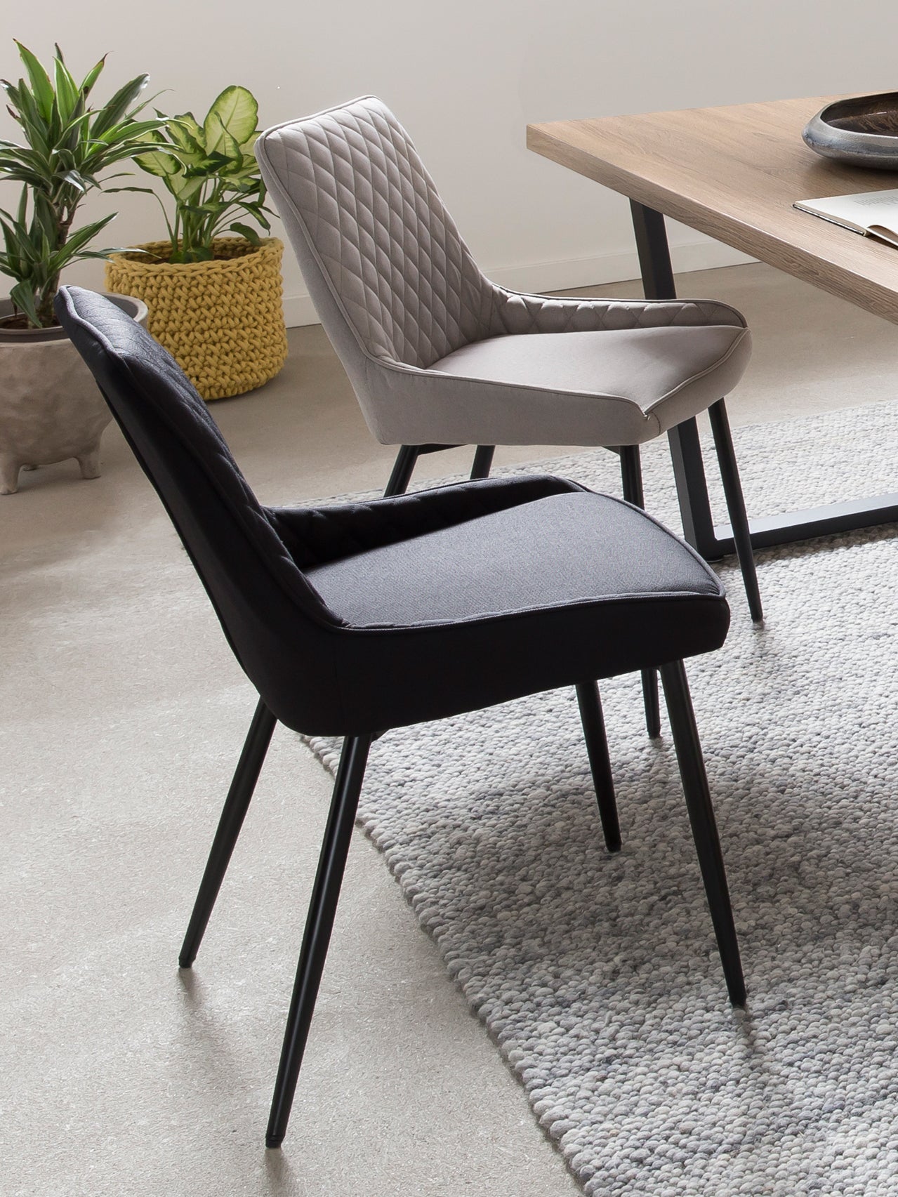 TPFLiving 2er Set Esszimmerstuhl Oliver Stoff mit Diamantsteppung TPFLiving 2er Set Esszimmerstuhl Oliver Stoff mit Diamantsteppung