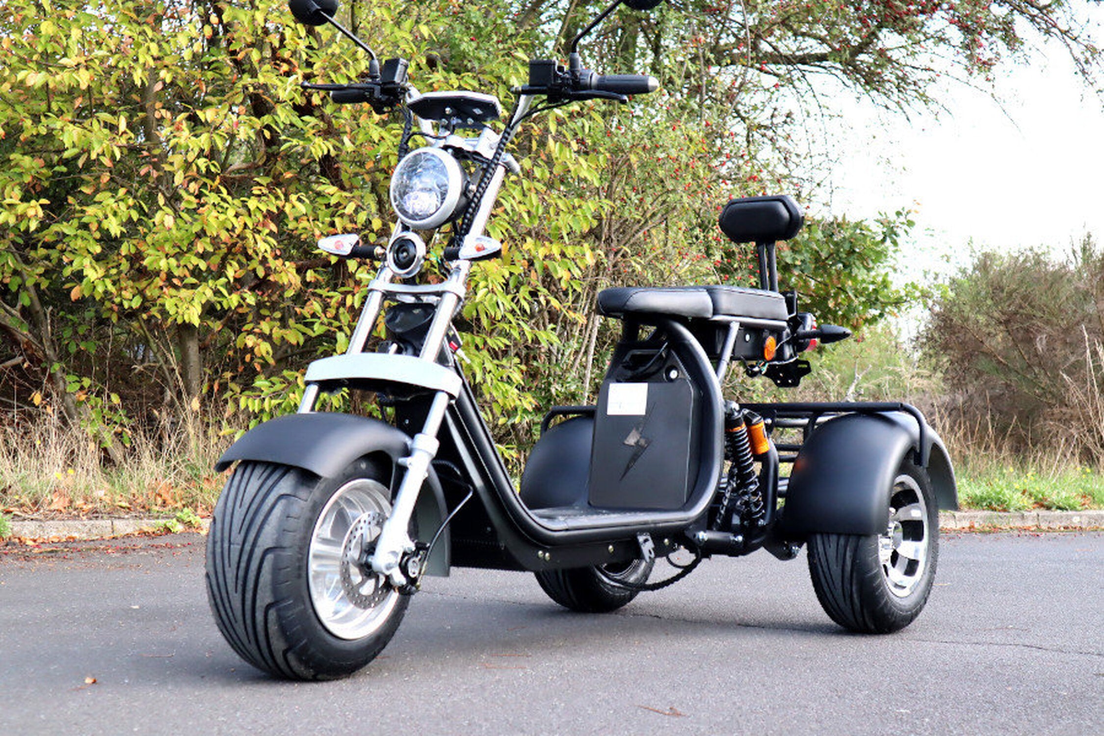 TPFLiving E-Scooter Coco Bike Fat Trike with street approval black - e –  Traumpreisfabrik