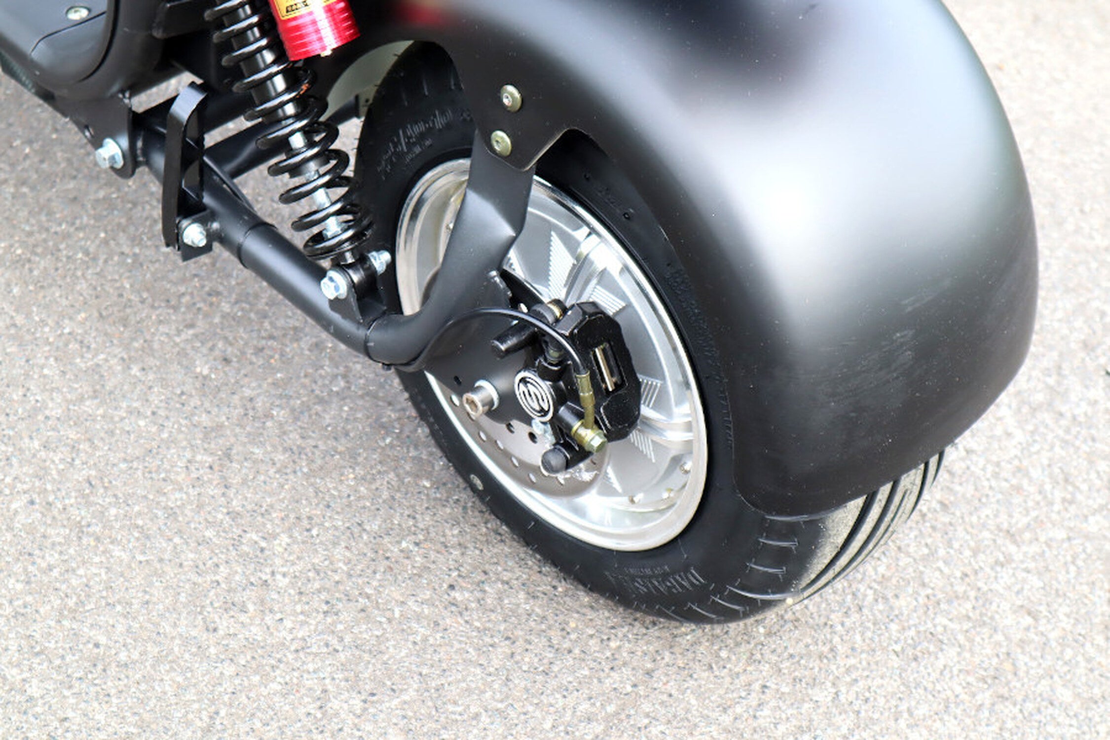TPFLiving E-Scooter Coco Bike Fat CP1.6 mit Straßenzulassung schwarz - Elektroroller - Scheibenbremsen