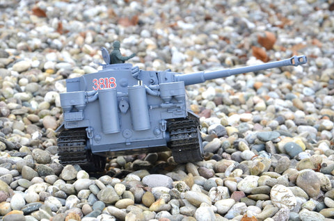 TPFLiving RC-Panzer German Tiger I 7-0 RC Panzer ferngesteuert - Panzer mit Schussfunktion, Stahlgetriebe und Kettenantrieb - Rauch und Sound - Maßstab 1:16